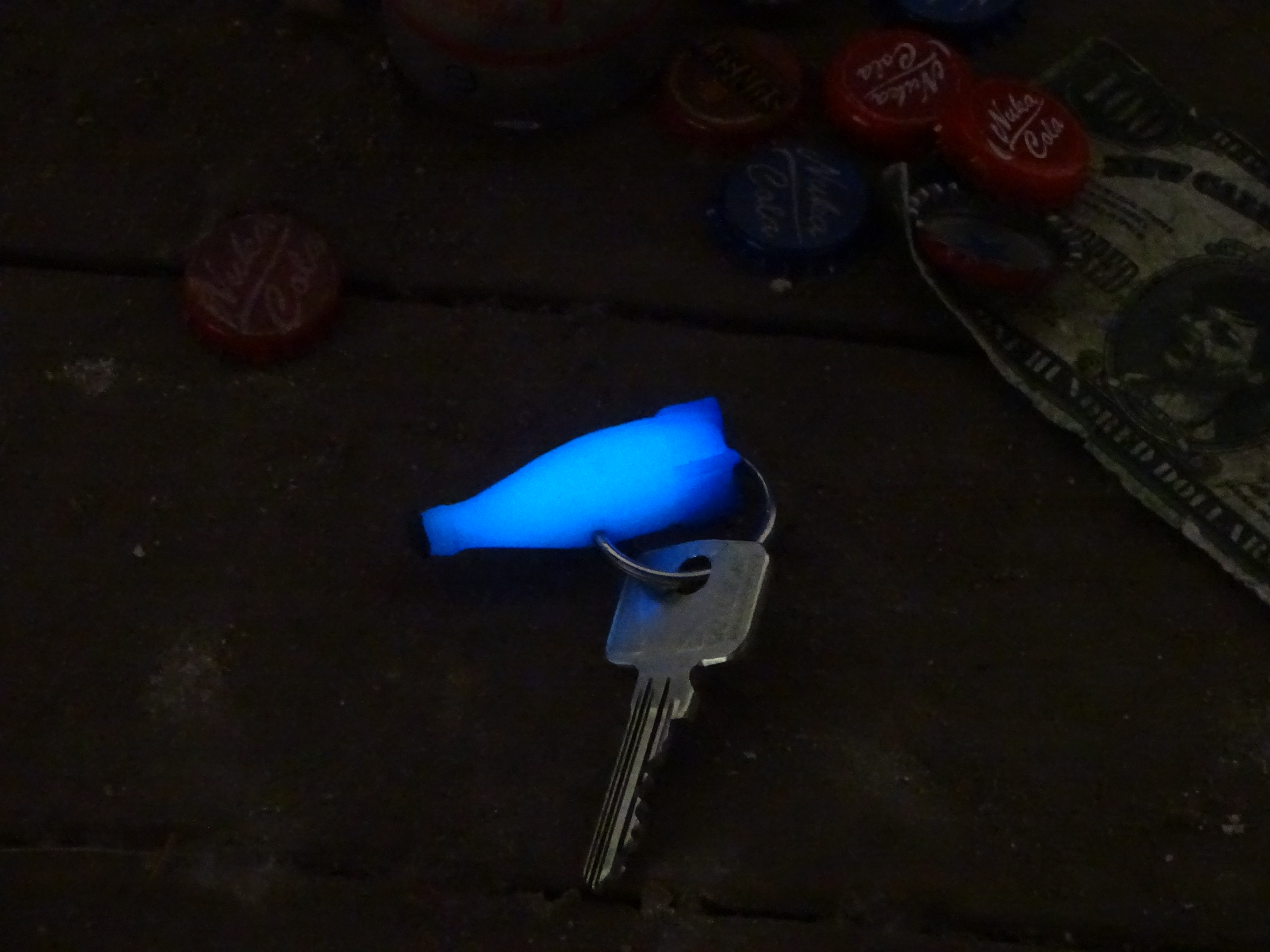 Fallout 4 Nuka Cola Quantum Key Chain