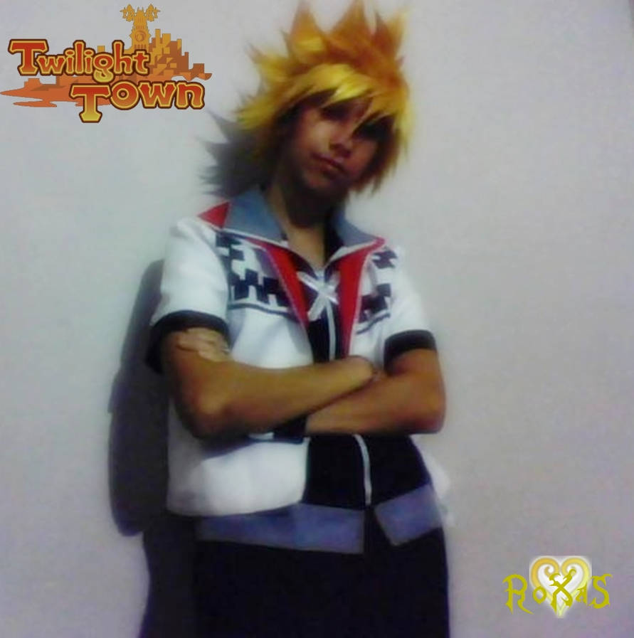 Sexy Roxas by Roxas-Key-Bearer-13 on DeviantArt