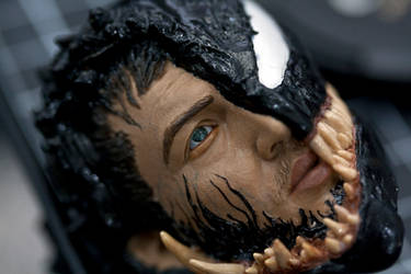1/6 Tom Hardy Venom Head Sculpt