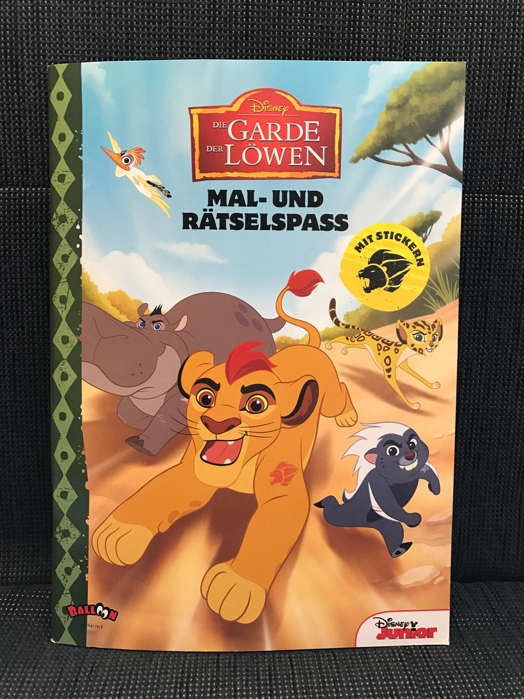 The Lion  Guard  German Activity and Coloring  Book  by 