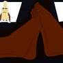 Ketchu and mustardu feet touch