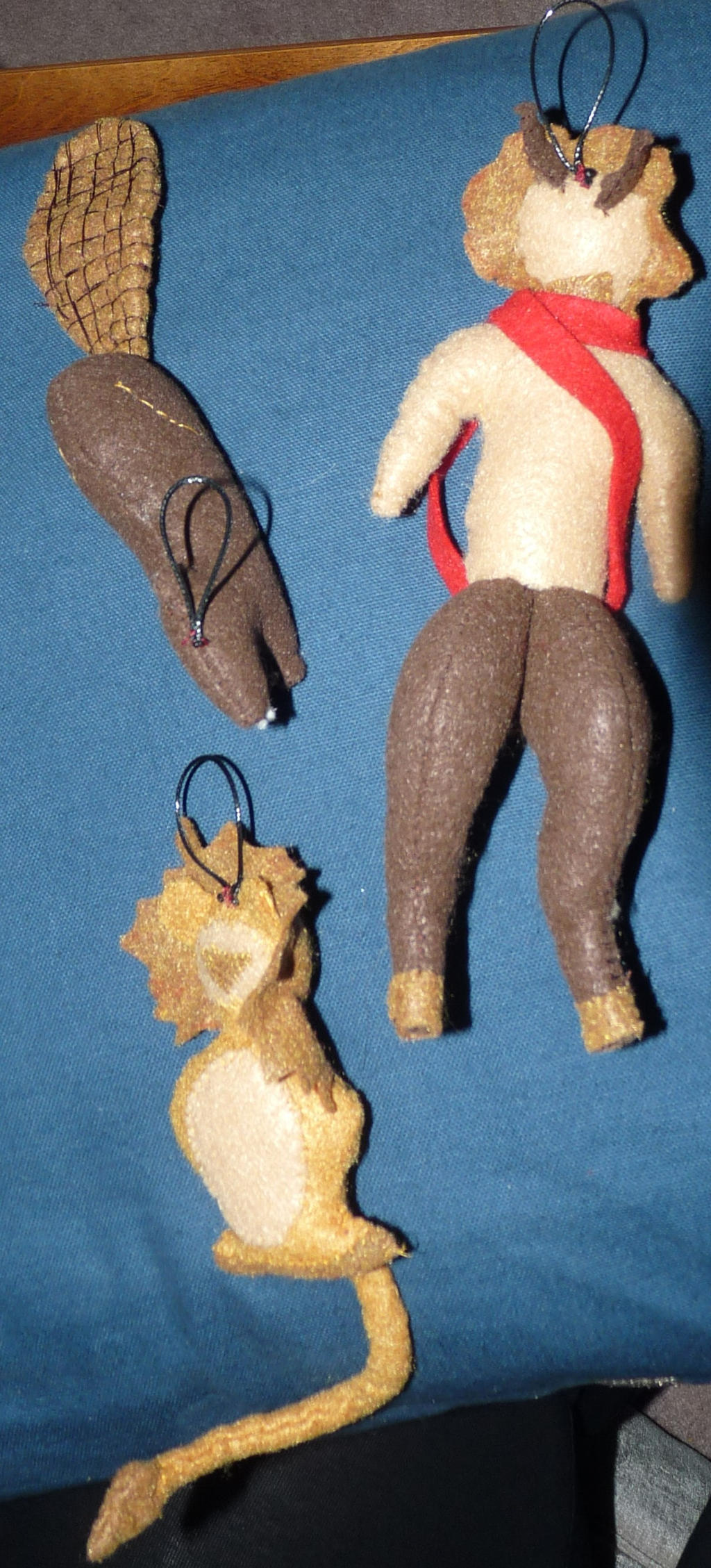 Chronicle of Narnia Ornaments by ClassicCattness on DeviantArt Chronicle of Narnia Ornaments by ClassicCattness on DeviantArt