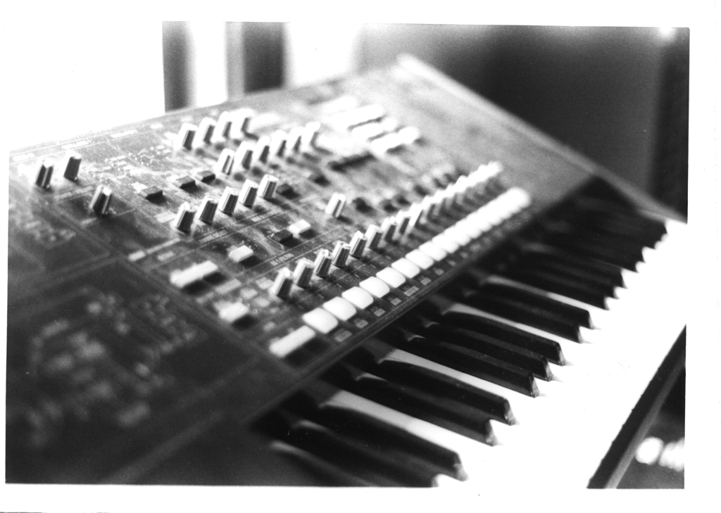 Korg MS2000