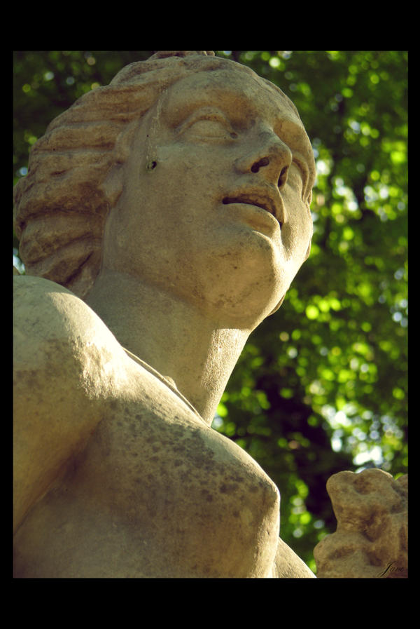 Statues Deviantart Statue by SidXandXNancy on DeviantArt