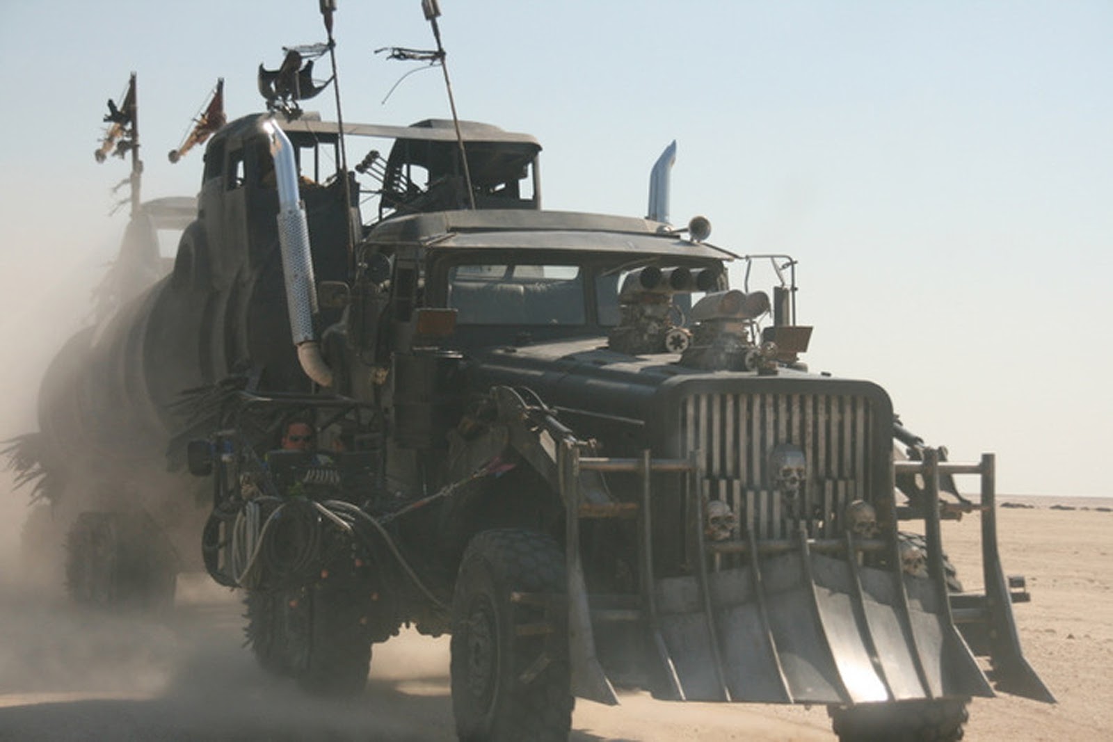 Mad Max 4 Fury Road Furiosa's War Rig 3