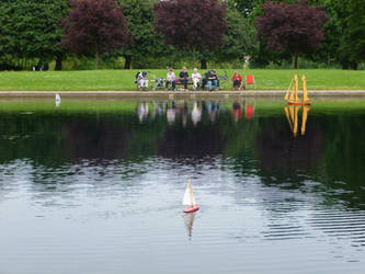 Hull, East Park Sunday Sailors