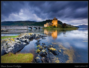 Eilean Donan Castle : Storm approaching