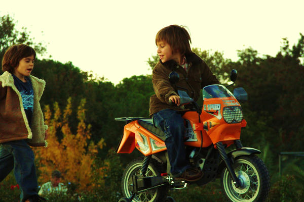 Onun motoru da var..