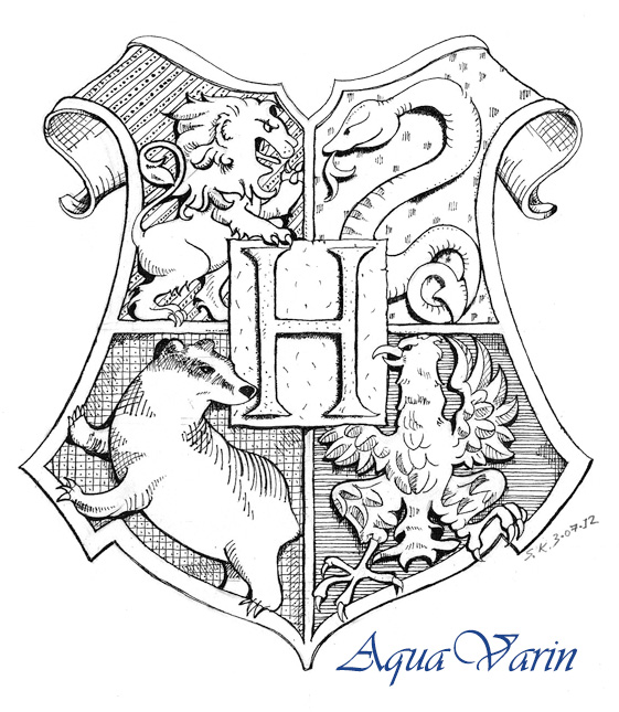 Hogwarts Crest by AquaVarin on DeviantArt