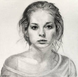 Ksenia in Graphite