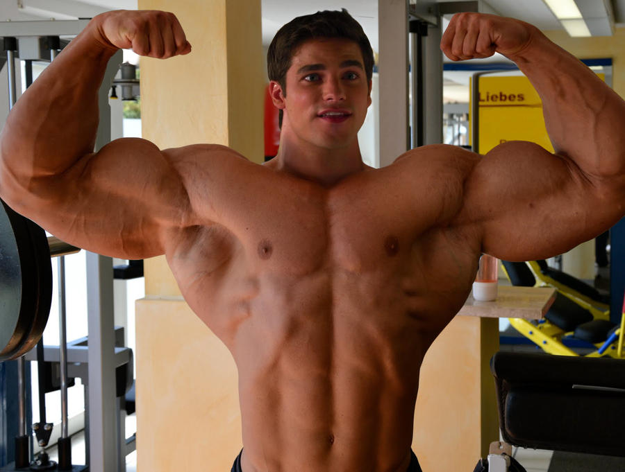 Cute bodybuilder