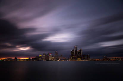 Downtown Detroit Skyline - Drama
