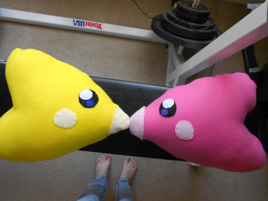 Luvdisc Matching Pillows