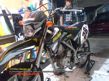 klx hitam