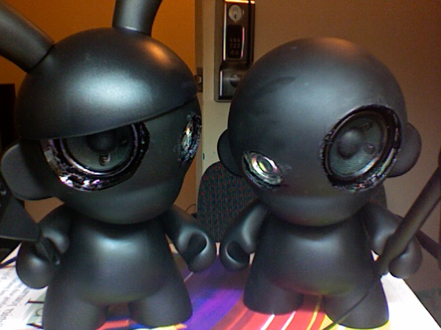 speakers, munny