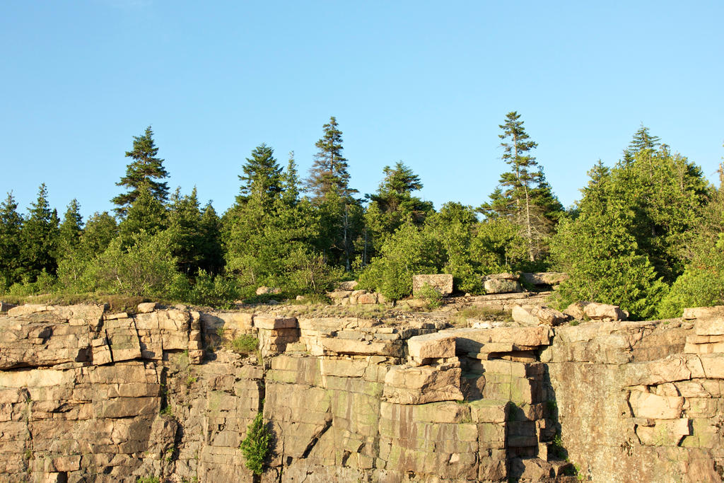 Cliff Front by RhiskandPeril