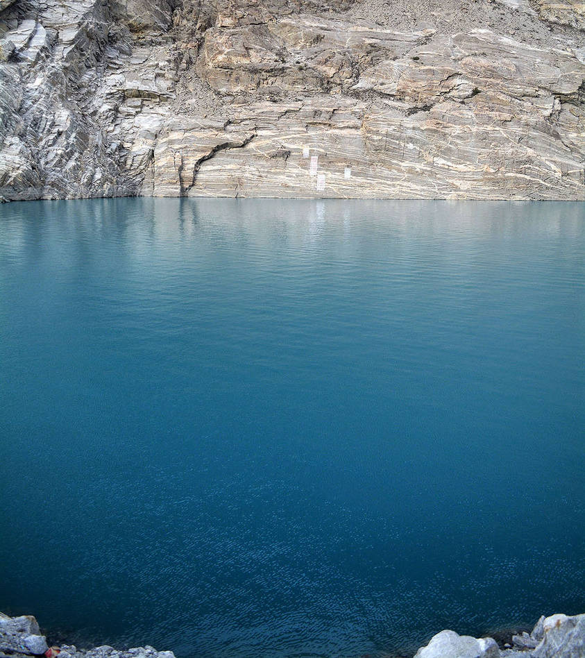 Attabad Lake - 1 by ZeeShiKing