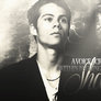 Dylan O'Brien Signature