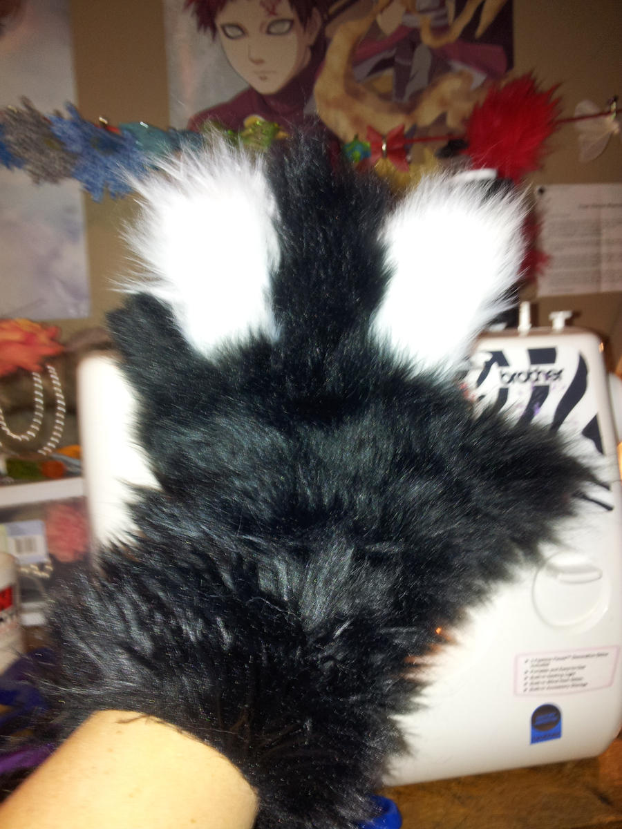 Hand paws for Alani