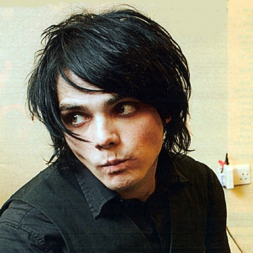 Gerard Way Short Black Hair Quaebella