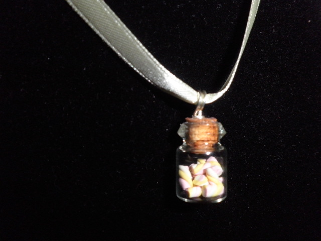 mini marshmallow necklace