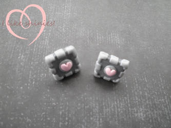 Companion Cube stud earrings