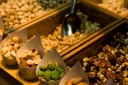 Nuts and dried fruit