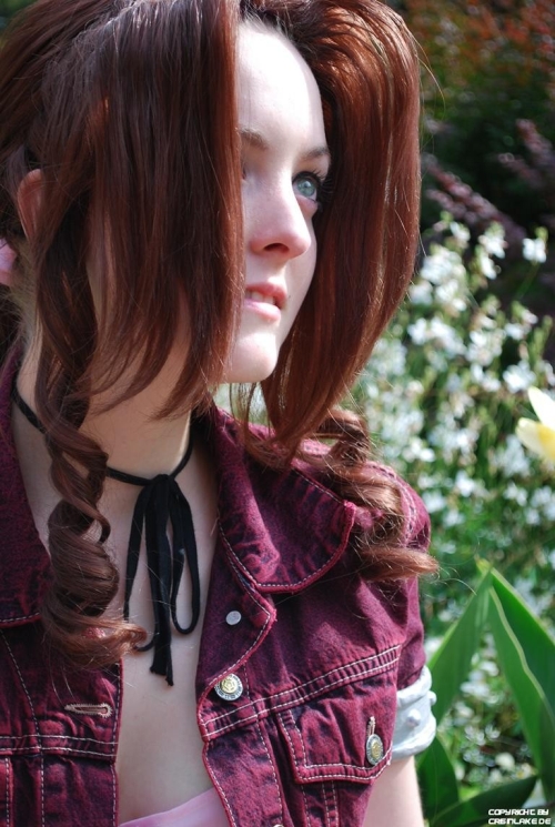 Final Fantasy 7 Aerith Gainsborough