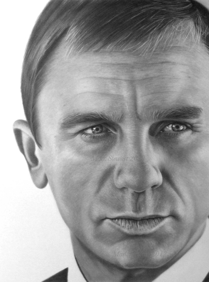 Daniel Craig