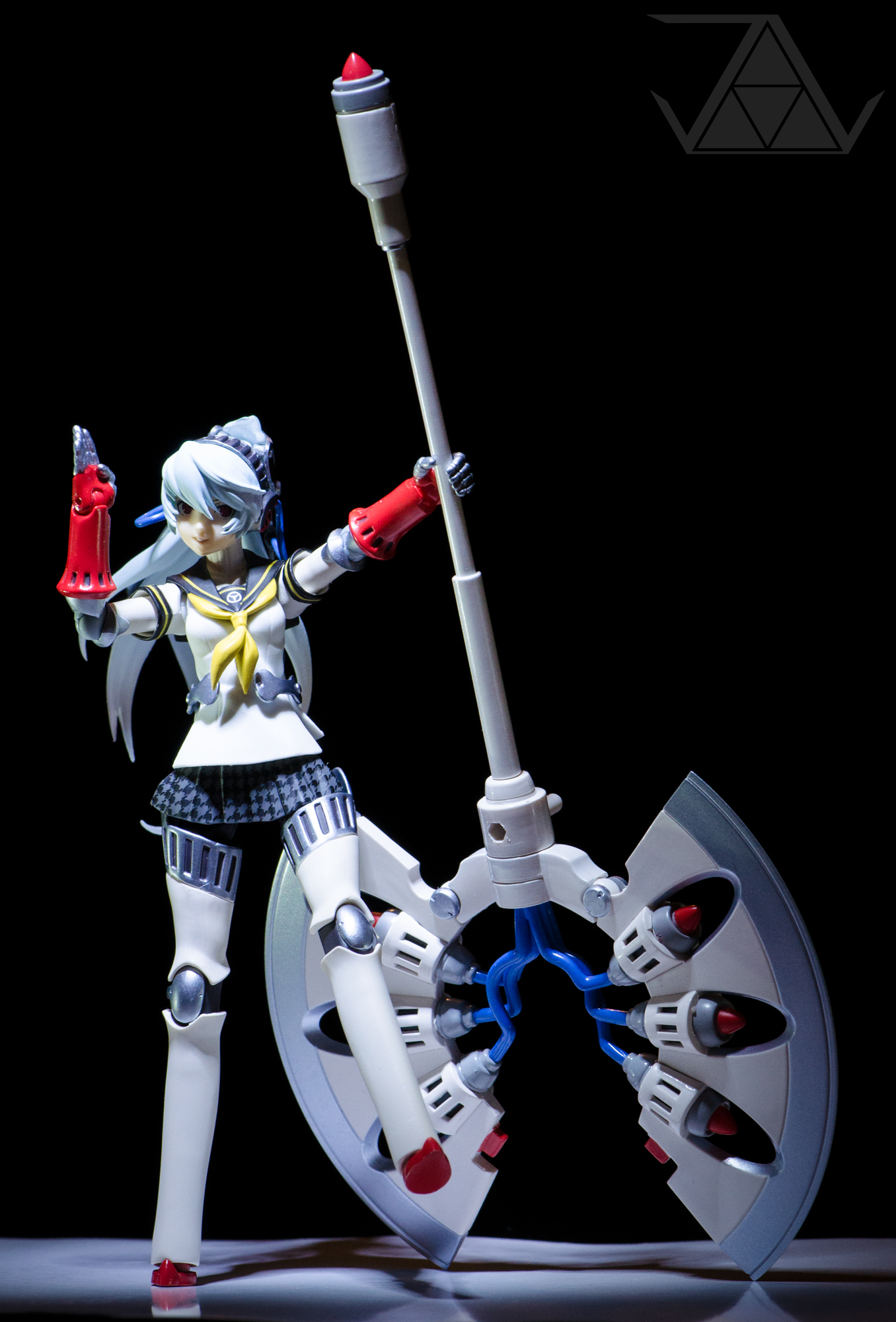 Labrys - 003 - Size Matters