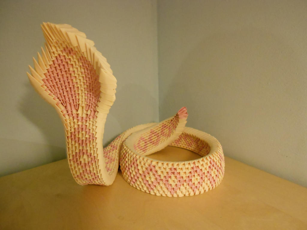 3D-origami King Cobra