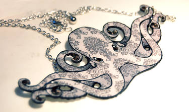 finished octopus necklace