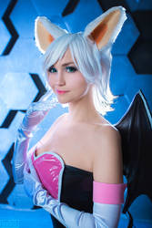 Rouge the Bat COSPLAY [5]