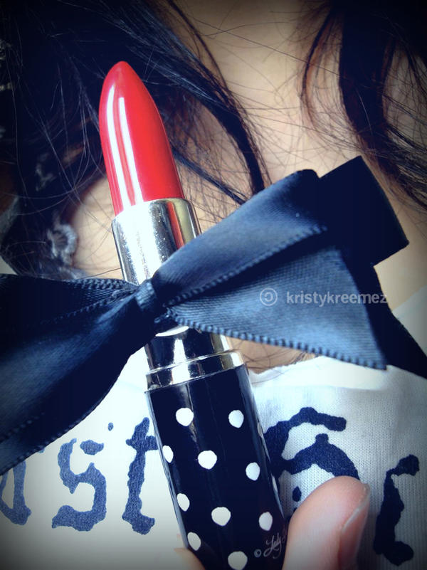 lipstick photography