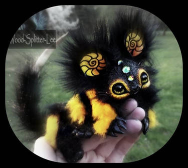 --SOLD--Poseable Baby Bumble Dragon!