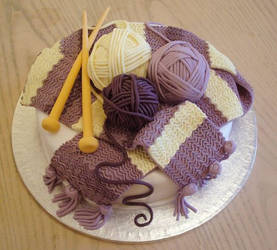 Knitted cake