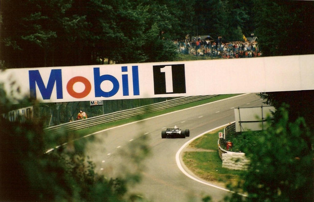 Entrada da chicane Bus Stop,SPA-Francorchamps 1996