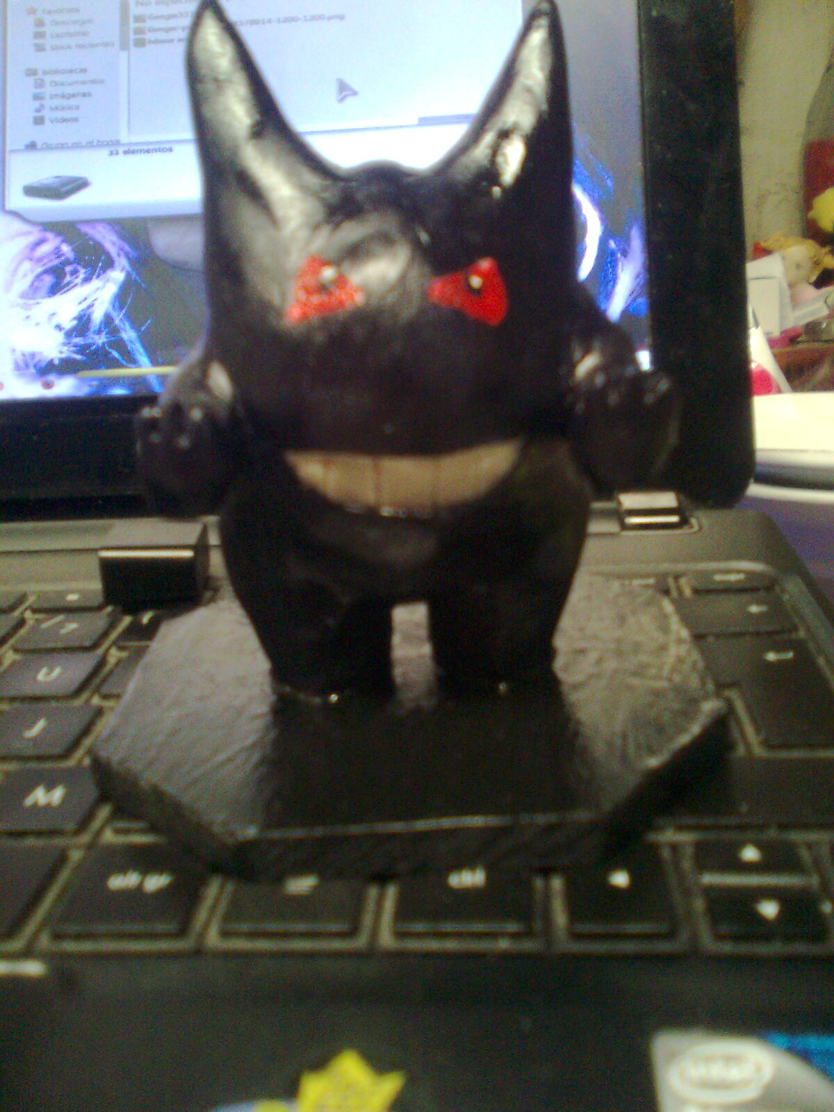 Imagen0171 gengar sculpture