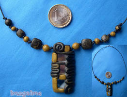 'Mirrorchoc' ethnic necklace