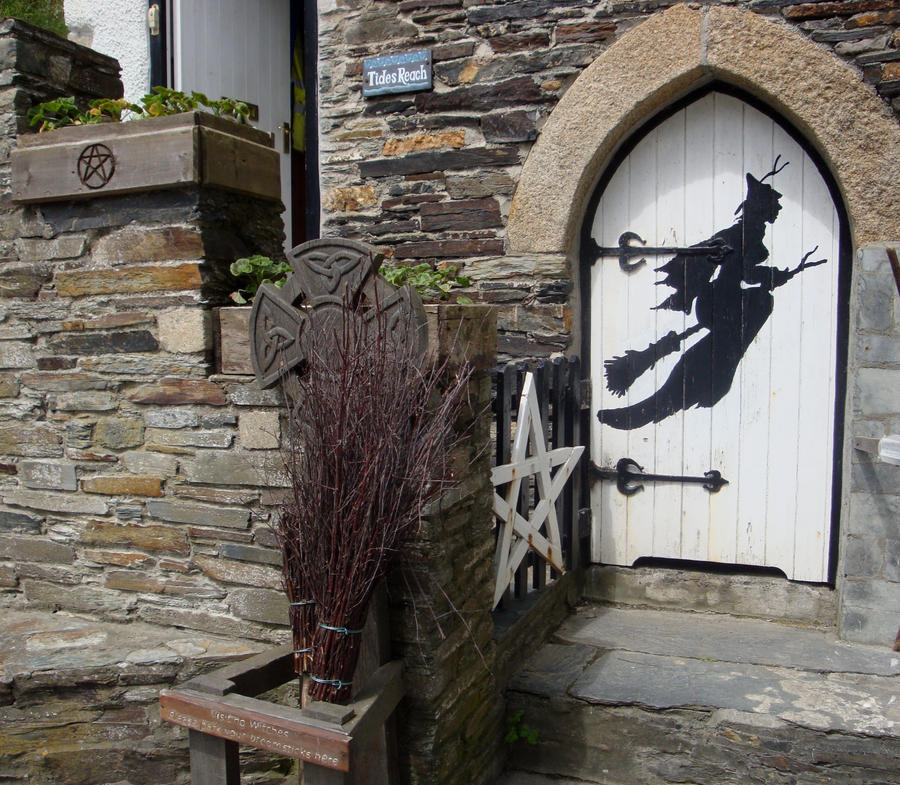 pagan door 2 by Estruda on DeviantArt