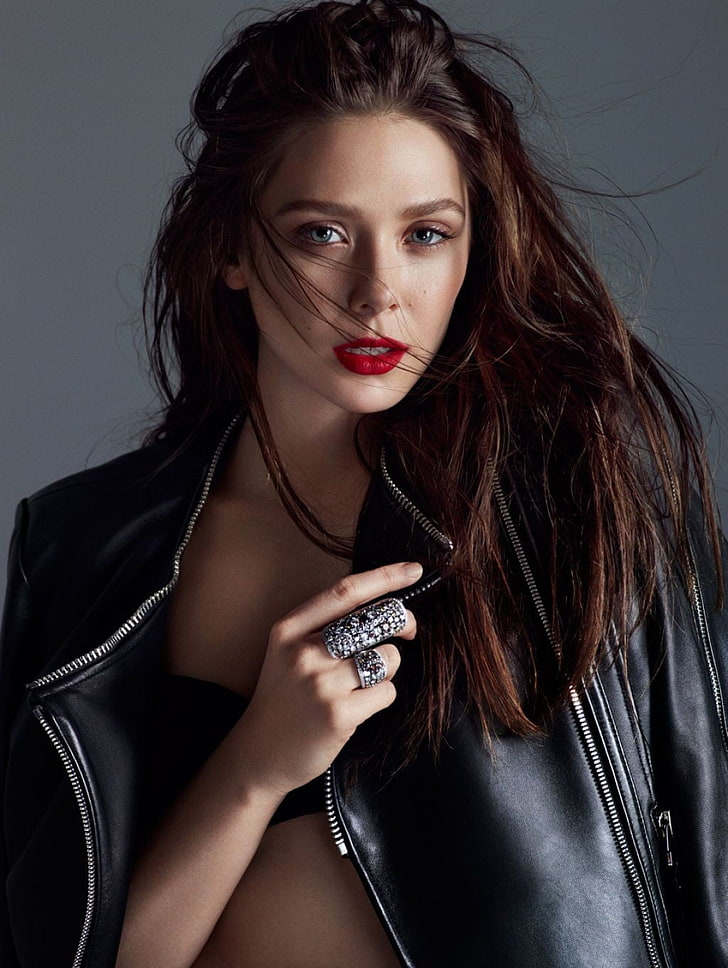 Elizabeth Olsen  Elizabeth olsen, Leather jacket, Elizabeth