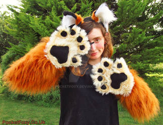 Ginger Realistic Fox Mittens Gloves Paws Paw Pads