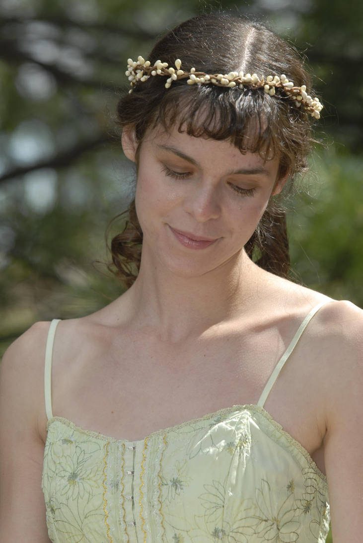 spring elf by elusiveelegance on DeviantArt