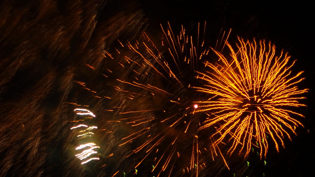 NYE Midnight Fireworks (Hobart, Tasmania) VIII