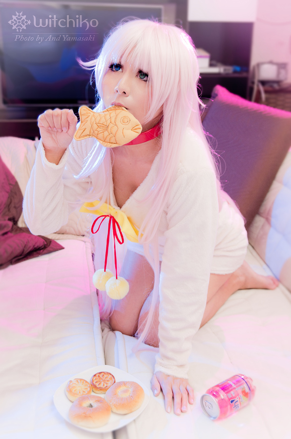 I like to eat, Shiro::::::