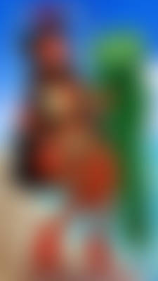 Crimson Soraya's bad day at the Beach