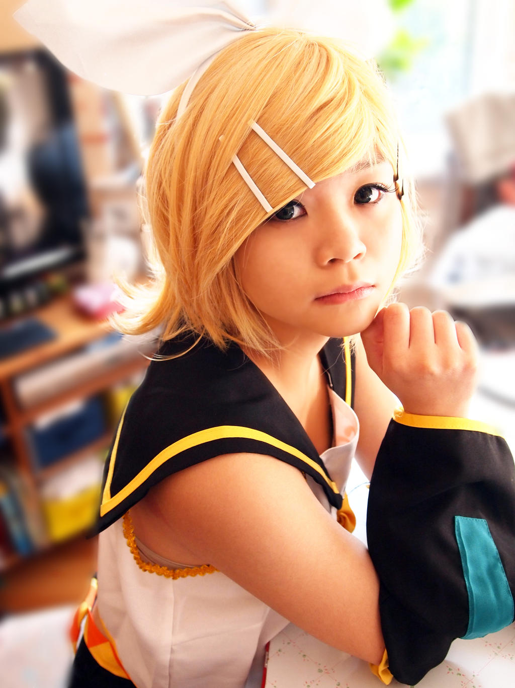 Kagamine Rin Cosplay By YUIOCosplay On DeviantArt kagamine-rin-cosplay-by-yuiocosplay-on-deviantart