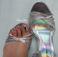 Louis Vuitton Toe Nails by CourtHouse on DeviantArt