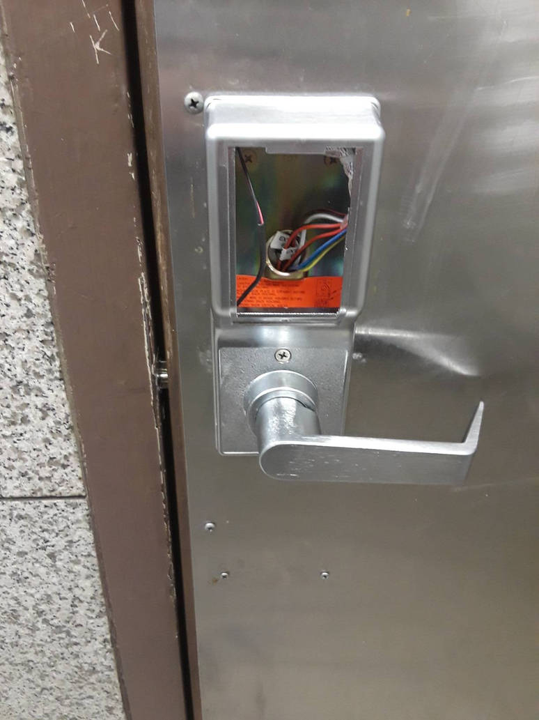 broken keypad by ChaosDrive on DeviantArt