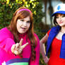 The Pines Sisters: Gravity Falls Cosplay